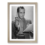 Big Box Art Humphrey Bogart Framed Wall Art Picture Print Ready to Hang, Oak A2 (62 x 45 cm)