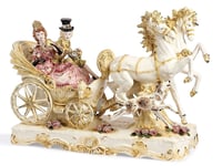 Statue en Porcelaine Capodimonte Figurine Carrosse Chevaux Blanches Homme Femme