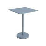 Muuto - Linear Steel Café Table 70 x 70 h: 95 cm - Pale Blue - Ulkona käytettävät pienet pöydät ja sivupöydät - Thomas Bentzen - Sininen