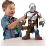 Fisher-Price Imaginext Star Wars Figurine XXL The Mandalorian, Personnage articulé de 40 cm avec Lanceur, pour Les Enfants à partir de 3 Ans, HXT20