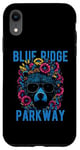 Coque pour iPhone XR Blue Ridge Parkway NC VA BRP Ours portant des lunettes