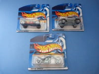 HotWheels 3 véhicules 1:64 -  Moto Blast Lane  Old n° 3  Mega Duty pick up