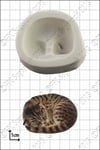 Silicone mould Sleeping Cat | Food Use FPC Sugarcraft FREE UK shipping!