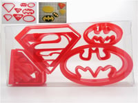 Super Hero Set of 4 Superman / Batman Cookie Cutter, fondant cutter (8pcs)