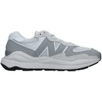 Baskets basses New Balance  M5740CPB