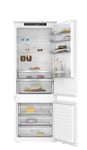 N 50 Built-in fridge-freezer with freezer at bottom - damaged packaging