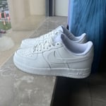 Baskets basses Nike  Nike Air Force 1 Low \ #039;07 White