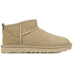 Boots UGG  Classic Ultra Mini