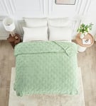 GC GAVENO CAVAILIA Large Sherpa Fleece Blanket Throw - Fluffy Throws For Sofas, Bed, Armchair - Jacquard Pattern King Size Throws - Thermal, Snuggle, Cosy Blankets and Throws - Sage Green