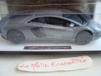 miniature Lamborghini Aventador LP 700-4  1/24° 19 cm de long neuve en boite