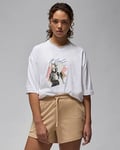 Jordan Women's Oversized Graphic T-Shirt