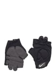 Nike Wmn Gym Ultm Fitness Gloves Black NIKE Equipment