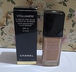 CHANEL VITALUMIERE SATIN SMOOTHING FLUID FOUNDATION MAKEUP SPF15 80 BEIGE 30ml