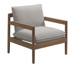 Gloster - Saranac Lounge Chair - Fabric Grade B - Blend Linen - Loungestoler - Mark Gabbertas - Tre farget - Tre