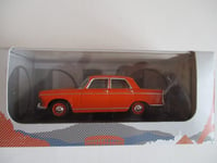 MINIATURE Peugeot 404 BERLINE 1960 - ODEON 079 1/43 ORANGE