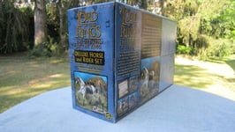 TOY BIZ  LORD OF THE RINGS SEIGNEUR DES ANNEAUX COFFRET LEGOLAS with HORSE