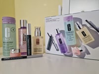 Clinique Icons Gift Set. A Collection of Clinique Favourites. 6-pieces. BNIB