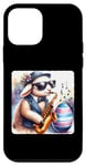 Coque pour iPhone 12 mini Agneau dans des lunettes de soleil jouant du saxophone dans un club de jazz Pâques