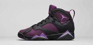 Air Jordan 7 Retro GG UK 7.5 EUR 42 Black/Mulberry/Wolf Grey/Fuchsia GlowNew