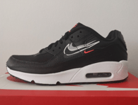 NIKE AIR MAX 90 (GS) SIZE UK 5 EUR 38 (DO6489 001)