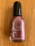 Brand New SALLY HANSEN Hard as Nails Nail Polish-Brownstone (550)