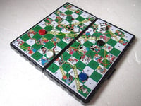 MINI MAGNETIC TRAVEL GAME  SNAKE & LADDER  12cm x 12cm pocket size travel pack