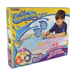 TOMY - Tapis Aquadoodle Mes Dessins avec les Formes E72867, Tapis de Dessin à Eau, Coloriage Géant, Tapis d'Éveil Multicolore avec Stylo Aquadoodle Inclus Adapté aux Enfants dès 3 ans.