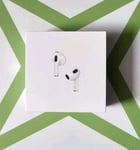 APPLE AIRPODS 3RD GEN LIGHTNING CHARGING CASE 100% GENUINE BRAND NEW SEALED