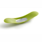 Joseph Joseph Green Garlic Rocker