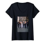 Womens Friends Television Series Out In New York Photo V-Neck T-Shirt