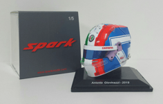 Modèle Casque Échelle 1:5 Spark Giovinazzi Voiture F1 Alfa Romeo Ferrari GP 2019