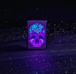 Zippo - Blacklight Skull Design - Matt Svart Lighter