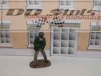 F596 – DD Slots Carrera Scalextric Track-side Figure Standing Man with Camera...