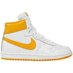 Baskets Nike  Air Ship Sp University Gold