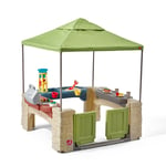 All Around Speelpatio Maison Enfant Patio en plastique pour enfants avec cuisine et accessoires Comprend table de jeu sable et eau - Step2