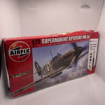 Airfix 1/72 Scale Supermarine Spitfire Mk.Ia Model Kit Gift Set