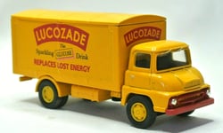 Lledo Vanguard VA6004 Ford Thames Trader Van / Lorry - Lucozade Drink 1:64 Scale