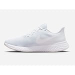 Baskets basses Nike  REVOLUTION 5 BLANC