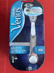 Womens Gillette Venus - Platinum Extra Smooth, 1 Razor with Metal Handle...NEW.