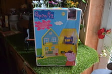 la maison de luxe de peppa pig neuve avec figurine voir mes autres articles **