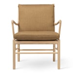 Carl Hansen - OW149 Colonial Chair Ek Tvålad / Re-Wool 0358 - Brun - Fåtöljer - Trä/Ull