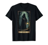 The Hermit Tarot Card Tarot Reader Gothic Distressed T-Shirt