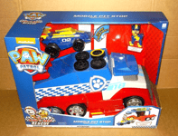 Paw Patrol Ready, Race, Rescue Mobile Pit Stop Team Vehicle + Chase figure