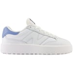 Baskets New Balance  Ct302