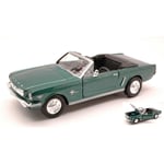 FORD MUSTANG CONVERTIBLE 1964 METALLIC GREEN 1:24 MotorMax Auto Stradali