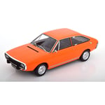 RENAULT 15 TL 1971 ORANGE 1:18 Norev Auto Stradali Die Cast Modellino