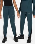 Nike Therma-FIT Academy Older Kids' Football Pants