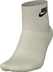 Nike DX5074-903 Everyday Essential Socks Unisex Adult MULTI-COLOR Taille S