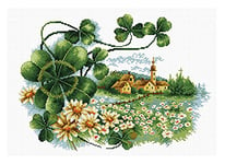 Needleart World Ladybug Embroidery Set Scenery Clover, Cross Stitch Set Approx. 35 x 25 cm, Complete Set for Square Embroidery Plate, Craft Hobby for Adults and Children from 8 Years