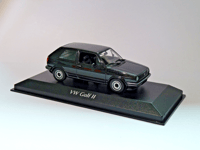 VW Volkswagen Golf II noire de 1985 au 1/43 de Minichamps / Maxichamps 940054101